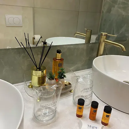 Ma Pe Luxury Πανσιόν Σπλιτ