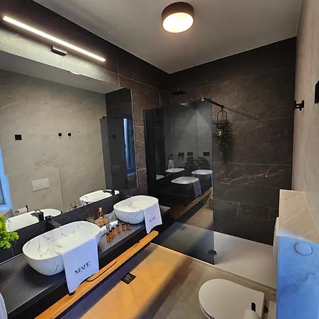 Гостьовий будинок Ma Pe Luxury