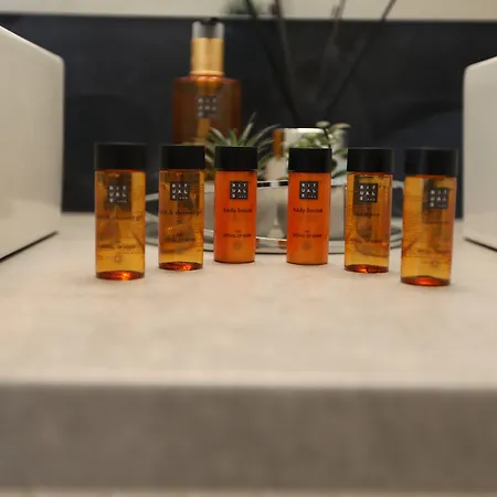 Ma Pe Luxury Gasthuis 4*