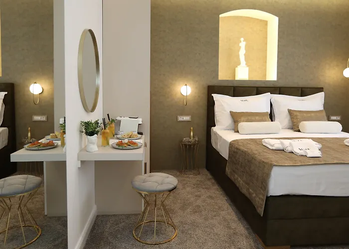 Ma Pe Luxury Gasthuis 4*